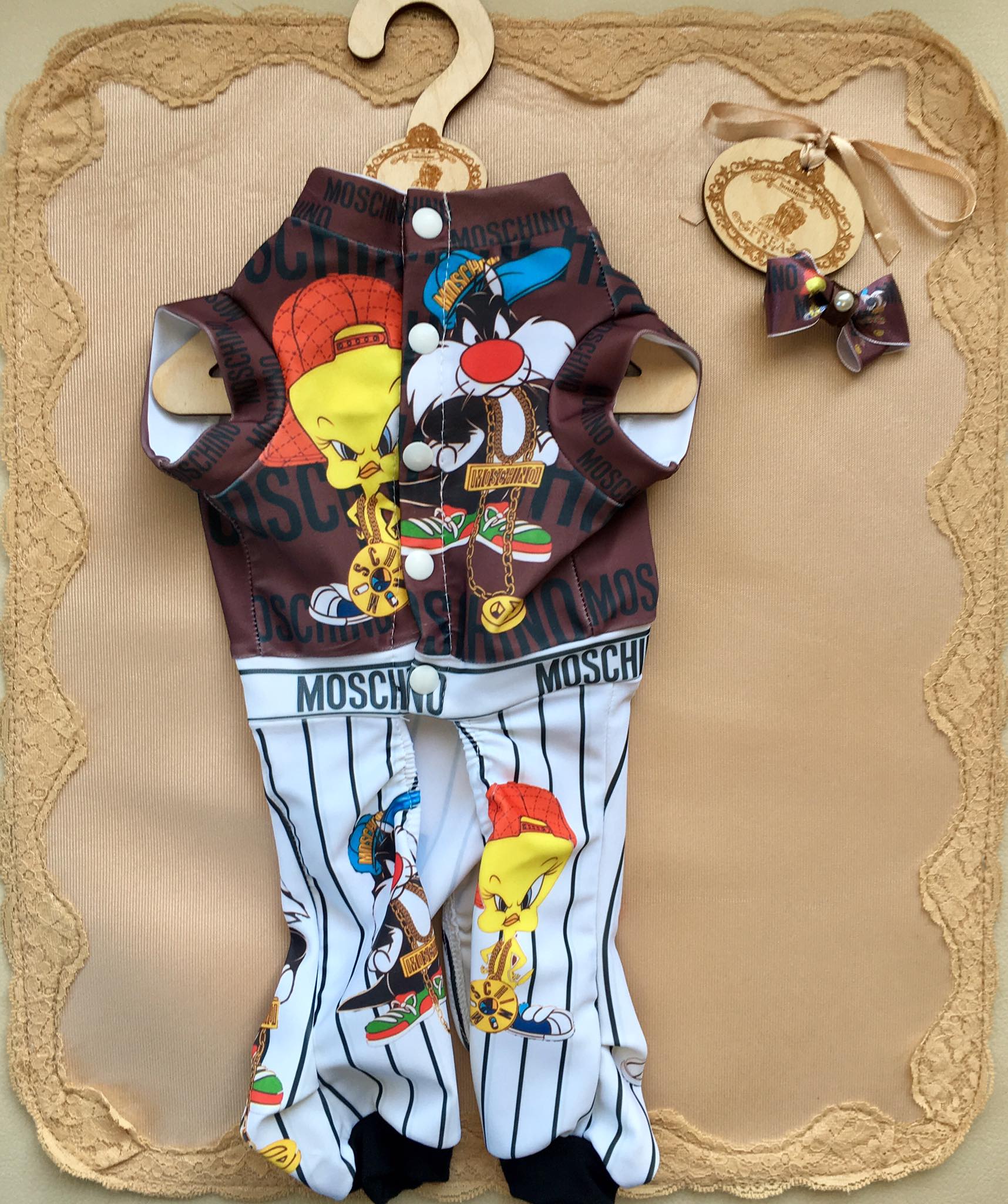 Спортно гащеризонче и панделка “My Yorkie Fashion Icon collection by FREA”